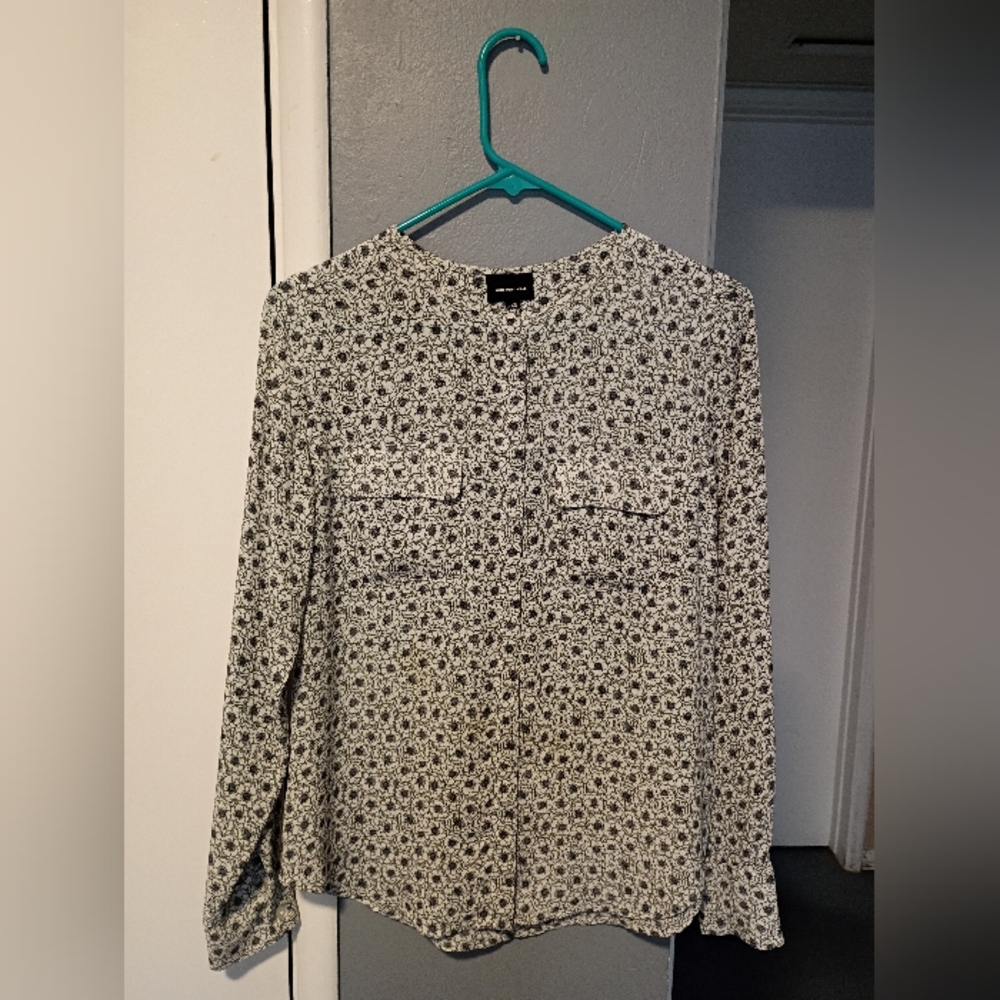 Monochrome Floral Blouse